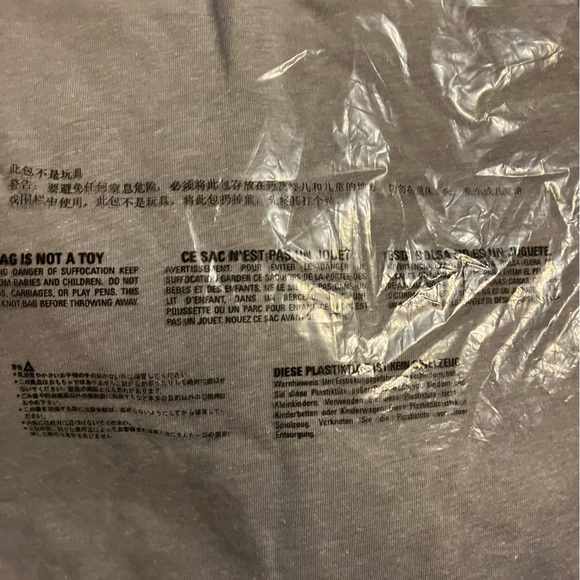 Oakley Grey Tshirt size Large Short Sleeve - Picture 4 of 6